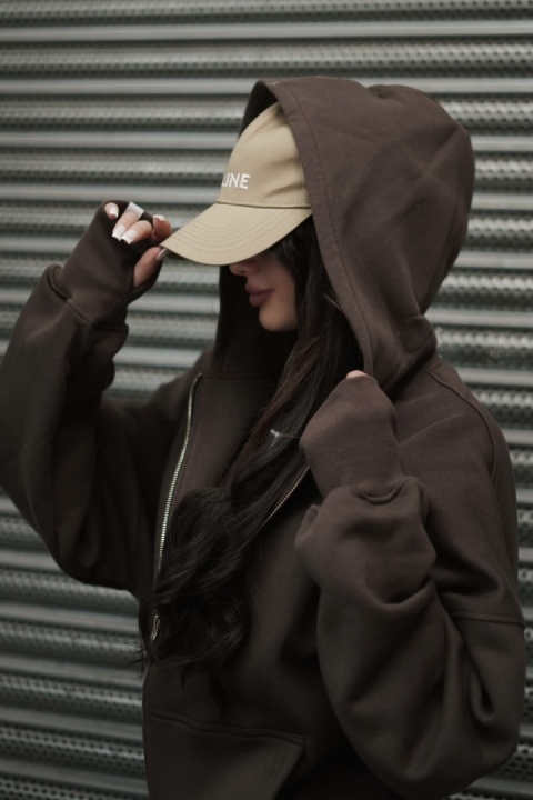 Bluza oversize z kapturem Lux – Lenoshka - Czekolada Bluza oversize z kapturem Lux – Lenoshka - Czekolada