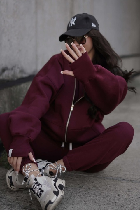 Bluza oversize z kapturem Lux – Lenoshka - Burgund Bluza oversize z kapturem Lux – Lenoshka - Burgund