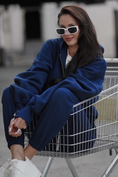 Bluza oversize z kapturem Lux – Lenoshka - Granat Bluza oversize z kapturem Lux – Lenoshka - Granat