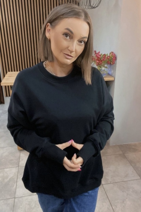 Bluza Long Lenoshka zakończona mankietami z otworami na kciuki - Czarna