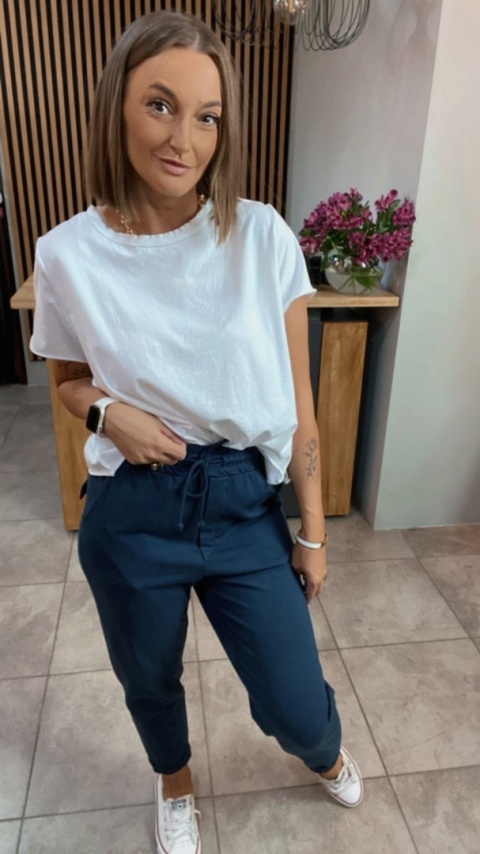 Spodnie dresowe z patką Wiya – Denim