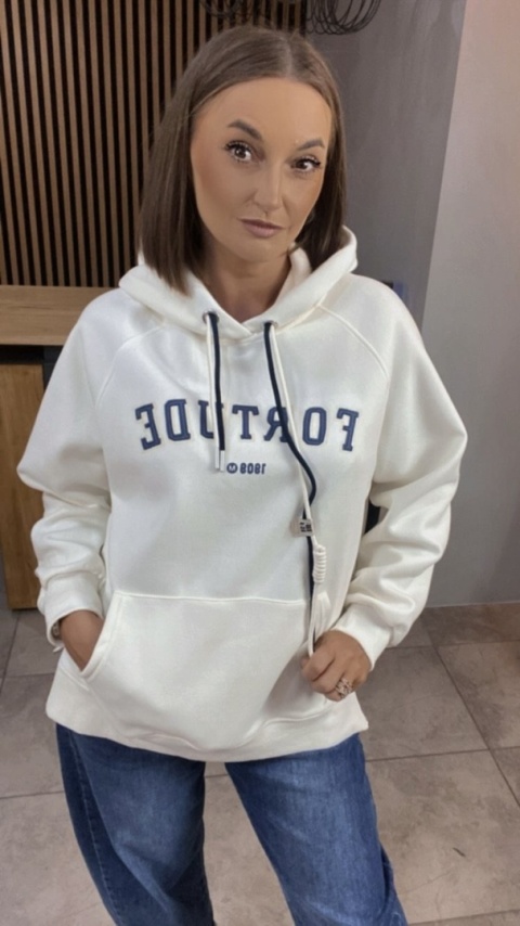 Bluza z kapturem FORTUDE – śmietanka
