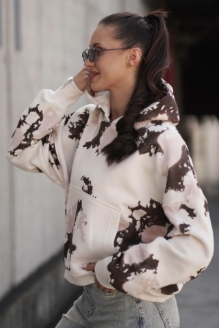 Klasyczna bluza z kapturem Lenoshka - Beżowo–różowy tie-dye