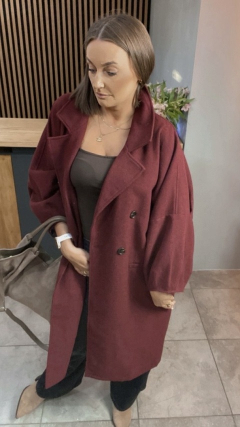 Płaszcz damski oversize Gioya & Co. – Bordowy