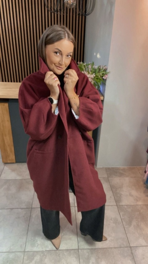 Płaszcz damski oversize Gioya & Co. – Bordowy