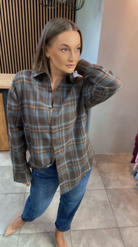 Koszula w kratę oversize – brązowo-niebieska