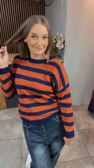 Sweter w paski z dodatkiem kaszmiru w pomarańczowo-granatowe paski