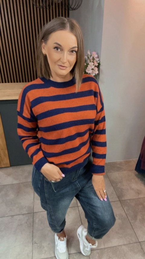 Sweter w paski z dodatkiem kaszmiru w pomarańczowo-granatowe paski
