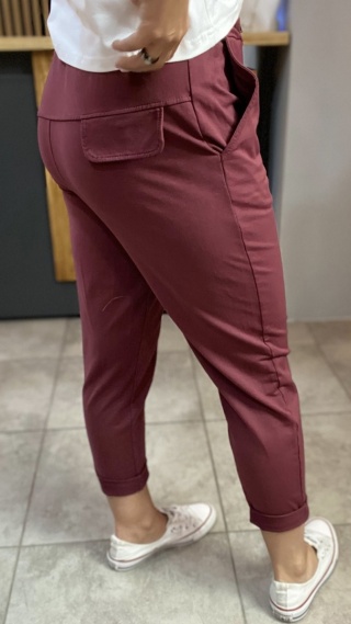 Spodnie dresowe z patką Wiya - Bordo