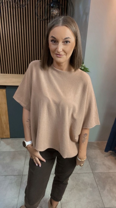 Sweter dzianinowy oversize E-WOMAN - Camel