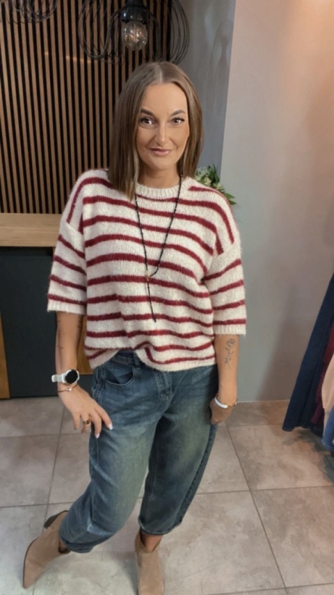 Sweter w paski Czerwony